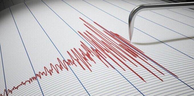 Trema l'Italia terremoto di magnitudo 5,7 nelle Marche