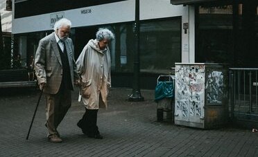 Tredicesima AVS: il primo versamento arriva a dicembre 2026, ecco chi la riceve e quanto vale (da 1'260 a 2'520 CHF)