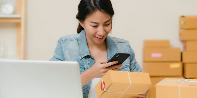 Temu e Shein in Svizzera: dal 1° luglio i pacchi online costano di più in Europa — e Berna prepara la sua «tassa da 5 CHF»