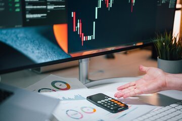 Ethereum corre più di Bitcoin: +11% in una settimana e gli ETF spot tornano positivi dopo otto settimane di deflussi