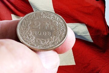 Euro-franco, toccato il nuovo record: adesso il cambio è 0,951, mai così basso