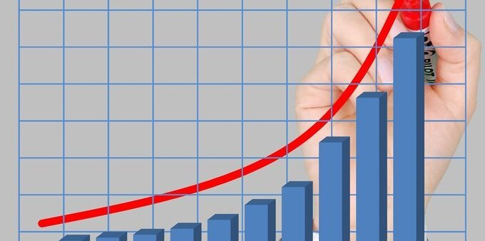 Il Pil della Svizzera cresce, grazie ai consumi delle famiglie e alle esportazioni