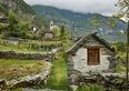 Quanto costa davvero comprare un rustico in Ticino nel 2026: dai 110'000 CHF del rudere in valle ai 1'300 al metro quadro per riattarlo