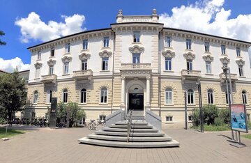 Tasse universitarie su del 25%: l'USI arriva a 5'000 franchi a semestre, la SUPSI a 1'000, ecco chi pagherà davvero di più