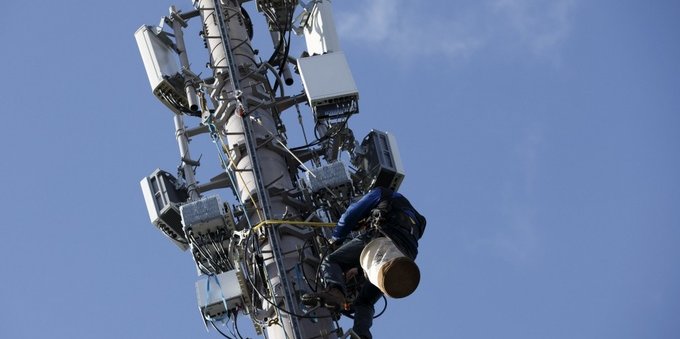 Il tribunale federale conferma la legalità delle antenne 5G: il fattore di correzione è valido