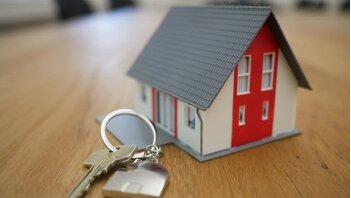 Garanzia d'affitto in Svizzera: quanto puoi versare, dove finisce e come riaverla indietro (la guida in 6 passi)