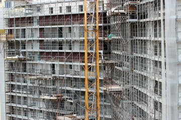 Continua lo sciopero dei lavoratori edili: a Zurigo cantieri chiusi dalle 6