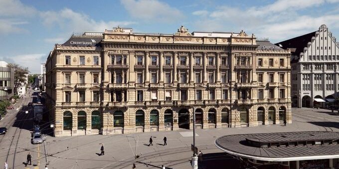 Credit Suisse prevede un trimestre in profondo rosso. Approvato l'aumento di capitale di oltre 4 miliardi