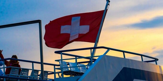 Dazi USA-Svizzera, conto alla rovescia: il 24 luglio scade l'accordo (e la Sezione 301 porta un rischio da +12,5% in più)
