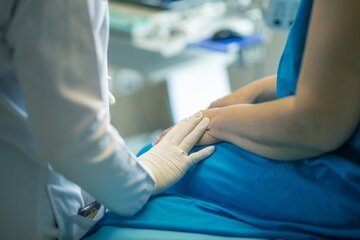 Suicidio assistito: le nuove linee guida lo rendono più difficile. Ecco cosa cambia