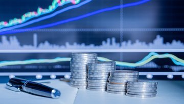 Borsa svizzera chiusura in rialzo. Fumata bianca sul tetto del debito in USA, i listini corrono