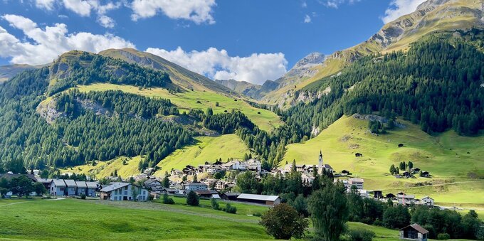 Disoccupazione dei frontalieri, l'allarme della SECO: la riforma UE costa fino a 900 milioni di CHF l'anno alla Svizzera, Ticino in prima linea
