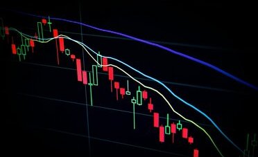 Cripto in rosso prima del dato USA sull'inflazione: Bitcoin sotto i 64'000 dollari, ma gli ETF vivono la settimana migliore da aprile