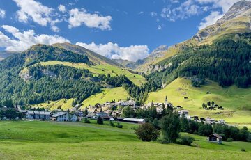 Disoccupazione dei frontalieri, l'allarme della SECO: la riforma UE costa fino a 900 milioni di CHF l'anno alla Svizzera, Ticino in prima linea