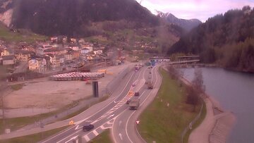 A2, Incidente dopo la galleria del San Gottardo: un morto e tre feriti