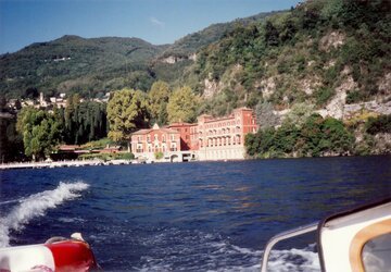 Comprare casa nel comasco con lo stipendio in franchi: la guida in 7 passi (e 3 errori da evitare)