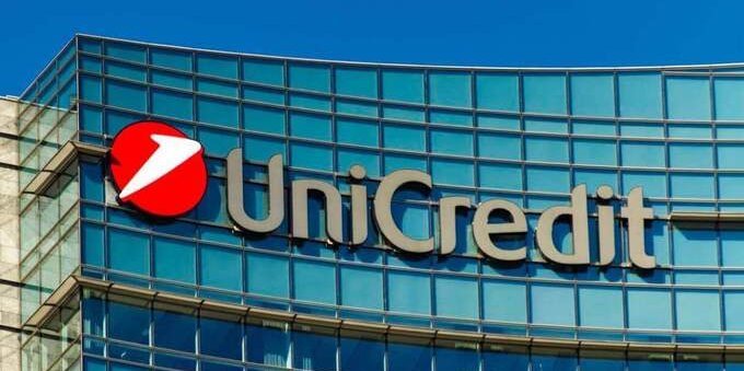 Borsa italiana: miglior primo semestre in 10 anni per UniCredit 