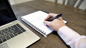 Telelavoro dei frontalieri: arriva la proroga fino al 31 dicembre. Ma sindacati e associazioni ticinesi chiedono chiarezza