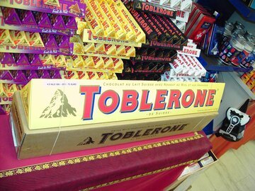 I 5 cioccolatieri ticinesi che vale la pena visitare nel 2026: dalla fabbrica con museo di Caslano alla boutique di Piazza Riforma (e quanto costa davvero un assaggio)