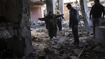 Cresce la tensione a Nuseirat: l'esercito israeliano ordina lo sgombero del quartiere profughi