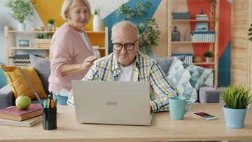 Pensionamento anticipato in Svizzera: la guida 2026 in 6 passi a quanto si perde davvero anticipando la rendita AVS