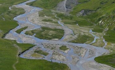 La Greina, l'altopiano che ha detto no alla diga: quanto costa davvero salirci dal Ticino (dai 15 CHF del bus agli 82 della notte in capanna)