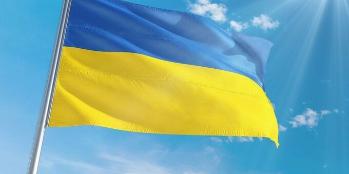 La Svizzera non riconosce l'annessione dei territori ucraini alla Russia. E Zelensky chiede di aderire alla Nato