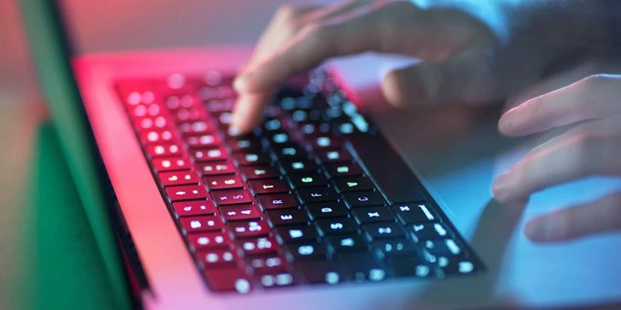 Attacco informatico colpisce sistemi, interruzione di 45 minuti per l'ufficio federale dell'informatica