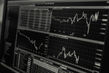 Chiusura borsa svizzera incerta. Tengono le europee, Wall Street apre in ribasso