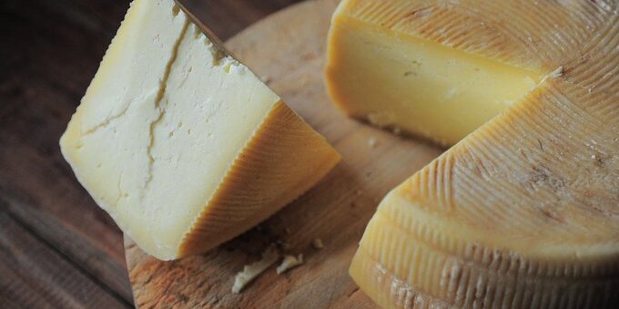 Gli Svizzeri adorano il formaggio. E tra i più richiesti, quello da raclette