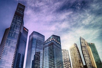 Il rialzo dei tassi di interesse fa bene alle casse delle banche: profitti su dell'8%