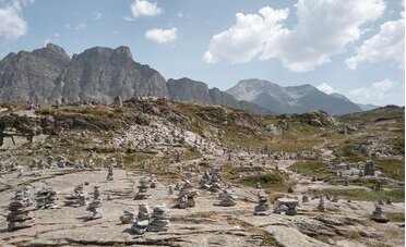 San Bernardino scommette 500 milioni di franchi per diventare la «nuova Zermatt» dei Grigioni italiani: pernottamenti +85% in tre anni, ecco quanto costa andarci oggi