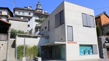 Banca principale, nella Svizzera italiana le cantonali sono solo al 10%: Raiffeisen al 33% e UBS al 20%