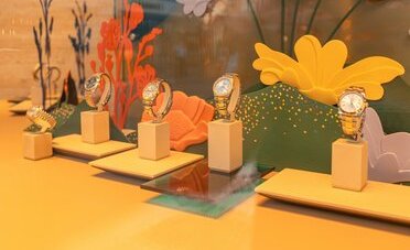 Royal Pop di Swatch e Audemars Piguet, code anche a Lugano: i 5 numeri della collaborazione (prezzo CHF, regole, resale)