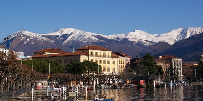 Pernottamenti da record in Svizzera nella stagione invernale. In calo in Ticino e nei Grigioni