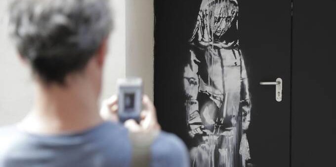 Banksy a Lugano: fino al 8 maggio la street art in mostra a Villa Ciani