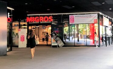 Risparmiare in Svizzera: la guida in 6 passi tra Reka-Card, Cumulus, Supercard e app anti-spreco