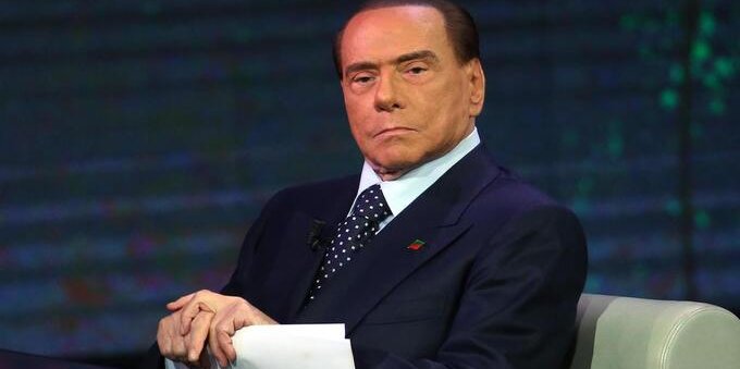 VIDEO Berlusconi attacca Zelensky. E nelle critiche trascina anche la premier Meloni