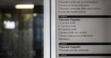 Crisi al Tribunale Penale Cantonale: dimissioni e destituzioni generano caos nella giustizia ticinese