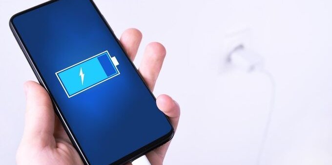 L'UE ha deciso, arriva il caricabatterie unico e si chiamerà Type-C