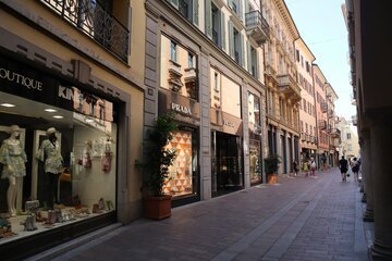 Fiducia dei consumatori ai minimi: l'indice SECO resta a -32,8 punti a luglio, ecco i 3 segnali da tenere d'occhio in Ticino