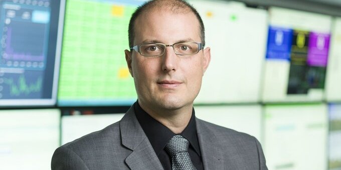 Lui è Florian Schuetz e dal 2024 sarà il direttore del nuovo Ufficio federale della cibersicurezza