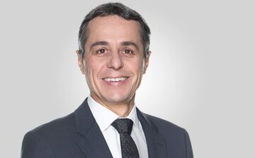 Il presidente Ignazio Cassis positivo al COVID-19