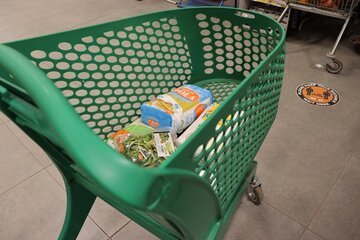 Crescita svizzera tagliata allo 0,8% per il 2026: cosa dice la nuova previsione KOF e cosa cambia per lavoro, prezzi e risparmi