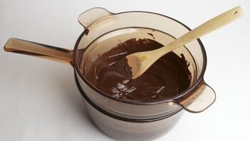 Cioccolato ticinese, le 3 fabbriche che si possono visitare: si entra da 5 CHF e la degustazione è gratis