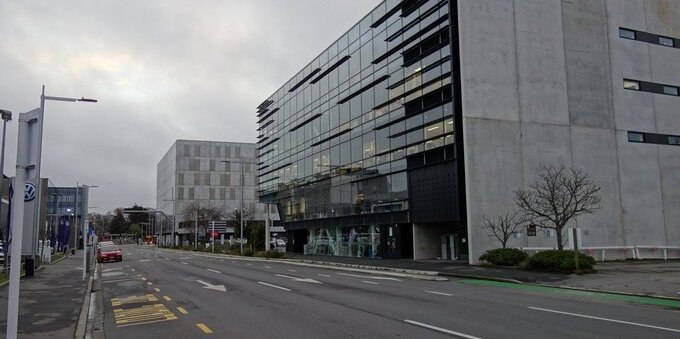 Riconoscere un titolo da fisioterapista in Europa? Bruxelles taglia i tempi da tre mesi a cinque settimane, ma la Svizzera resta fuori