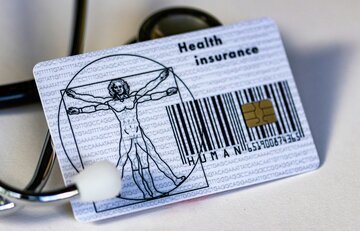 Cassa malati in Ticino: come scegliere fra standard, medico di famiglia, HMO e Telmed (e risparmiare fino al 25% sui premi)
