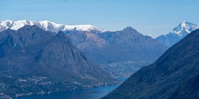 Turismo 2025: gli ospiti stranieri spendono 20.5 miliardi di franchi in Svizzera, ma l'avanzo si assottiglia a 1.2 miliardi