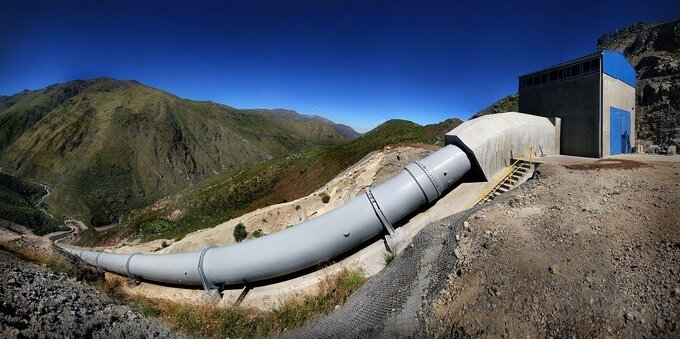Energia elettrica sempre più cara: e anche i consumi sono in aumento