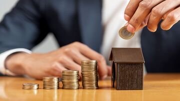 Prezzi degli immobili in calo negli ultimi tre mesi, ma più alti del 4% rispetto a un anno fa